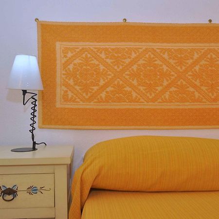 B&B Mare Della Gallura Бадеси Экстерьер фото